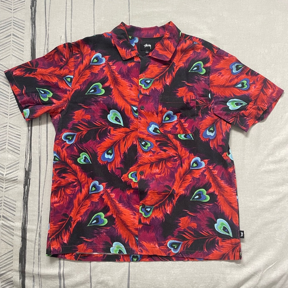 Stussy Peacock Button Down S/S Red Size LG.